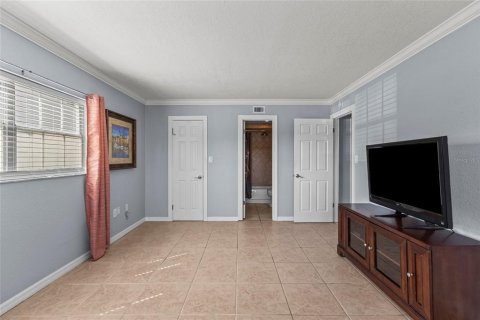 Condominio en venta en Bradenton, Florida, 1 dormitorio, 69.21 m2 № 2106169 - foto 14