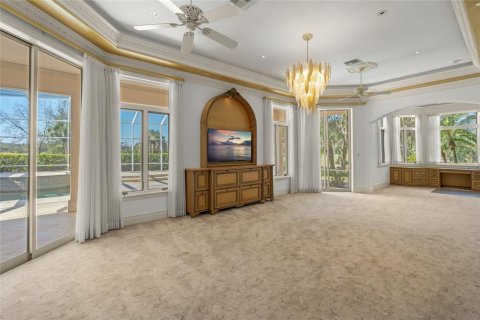 Casa en venta en University Park, Florida, 5 dormitorios, 635.08 m2 № 2330562 - foto 18