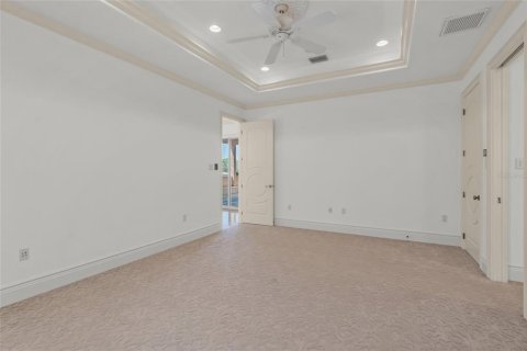 Casa en venta en University Park, Florida, 5 dormitorios, 635.08 m2 № 2330562 - foto 20