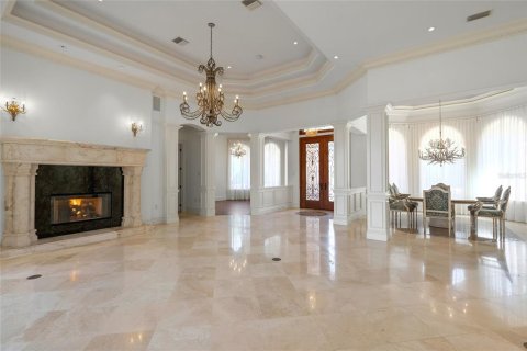 Casa en venta en University Park, Florida, 5 dormitorios, 635.08 m2 № 2330562 - foto 4