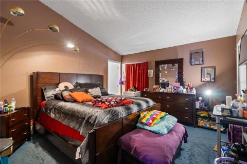 House in Orlando, Florida 4 bedrooms, 123.84 sq.m. № 1818842 - photo 8