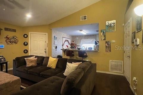 House in Orlando, Florida 4 bedrooms, 123.84 sq.m. № 1818842 - photo 4