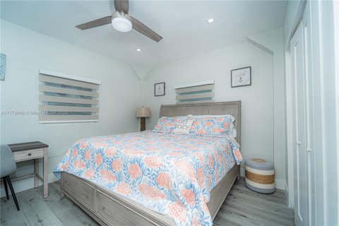 House in Key Largo, Florida 3 bedrooms, 170.1 sq.m. № 1714919 - photo 13