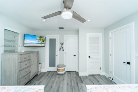 House in Key Largo, Florida 3 bedrooms, 170.1 sq.m. № 1714919 - photo 17