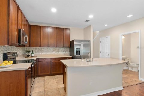 Adosado en venta en Orlando, Florida, 3 dormitorios, 136.1 m2 № 2204059 - foto 6