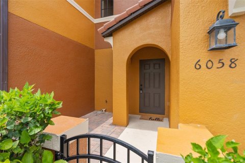 Adosado en venta en Orlando, Florida, 3 dormitorios, 136.1 m2 № 2204059 - foto 2