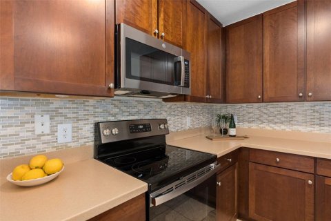 Adosado en venta en Orlando, Florida, 3 dormitorios, 136.1 m2 № 2204059 - foto 7