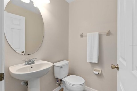 Adosado en venta en Orlando, Florida, 3 dormitorios, 136.1 m2 № 2204059 - foto 11