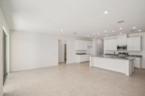 Villa ou maison à vendre à DeLand, Floride: 4 chambres, 212.37 m2 № 2391104 - photo 30