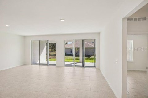 Villa ou maison à vendre à DeLand, Floride: 4 chambres, 212.37 m2 № 2391104 - photo 27