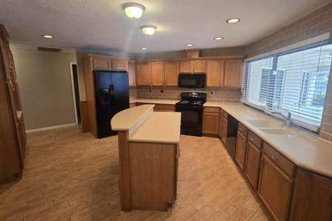 Villa ou maison à vendre à Palm Harbor, Floride: 4 chambres, 246.75 m2 № 2156884 - photo 4