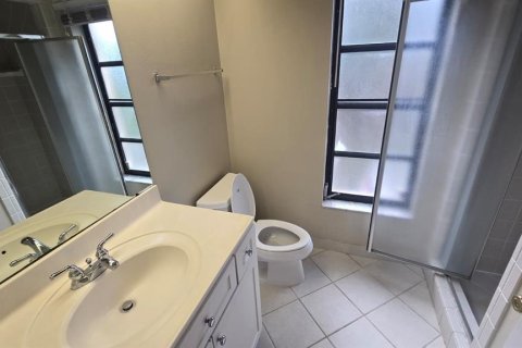 Villa ou maison à vendre à Palm Harbor, Floride: 4 chambres, 246.75 m2 № 2156884 - photo 11