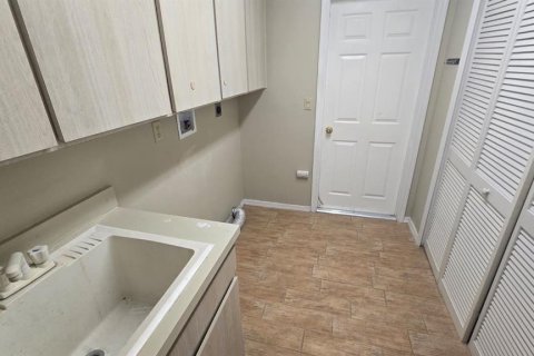 Villa ou maison à vendre à Palm Harbor, Floride: 4 chambres, 246.75 m2 № 2156884 - photo 12