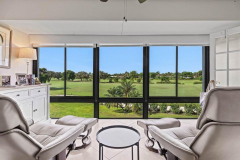 Condo in Boynton Beach, Florida, 3 bedrooms  № 2381448 - photo 2