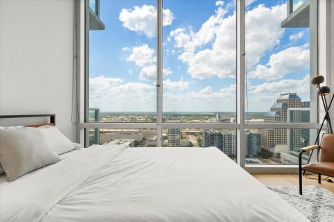 Condo in Orlando, Florida, 2 bedrooms № 2093420 - photo 18