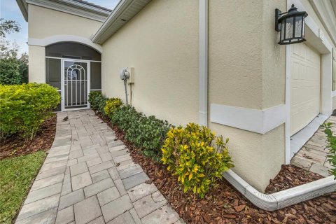 Duplex in Sarasota, Florida 2 bedrooms, 146.69 sq.m. № 1385137 - photo 8