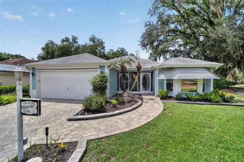 House in The Villages, Florida 3 bedrooms, 171.13 sq.m. № 2199265 - photo 21