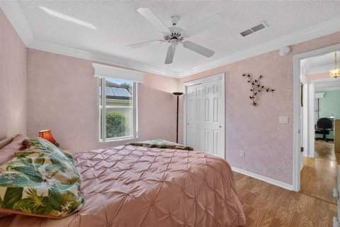 House in The Villages, Florida 3 bedrooms, 171.13 sq.m. № 2199265 - photo 12