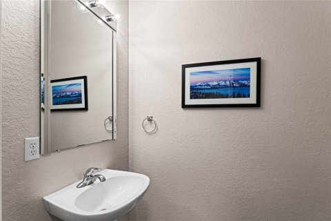 Condo in Tampa, Florida, 2 bedrooms  № 1870584 - photo 23