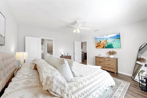 House in Palmetto, Florida 3 bedrooms, 139.17 sq.m. № 1658590 - photo 17