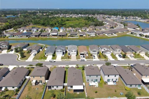 House in Palmetto, Florida 3 bedrooms, 139.17 sq.m. № 1658590 - photo 5