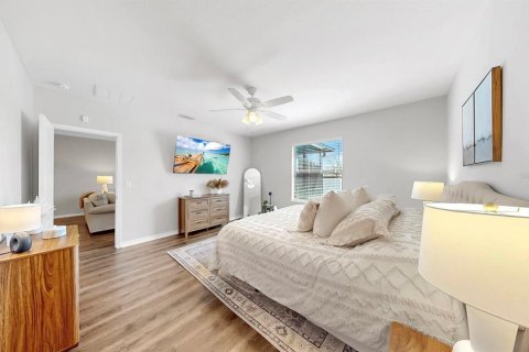 House in Palmetto, Florida 3 bedrooms, 139.17 sq.m. № 1658590 - photo 18