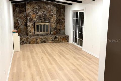 Casa en alquiler en Saint Petersburg, Florida, 4 dormitorios, 157.19 m2 № 2112532 - foto 9