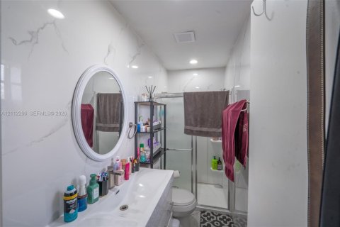 Villa ou maison à vendre à Miami Gardens, Floride: 3 chambres, 151.06 m2 № 2432527 - photo 30