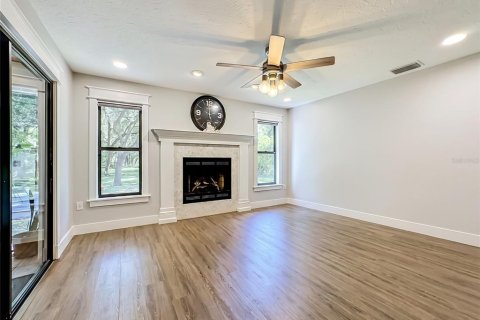 House in Bradenton, Florida 3 bedrooms, 174.47 sq.m. № 2421822 - photo 8