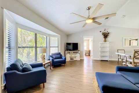House in Bradenton, Florida 3 bedrooms, 174.47 sq.m. № 2421822 - photo 11