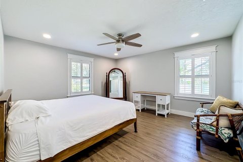 House in Bradenton, Florida 3 bedrooms, 174.47 sq.m. № 2421822 - photo 25