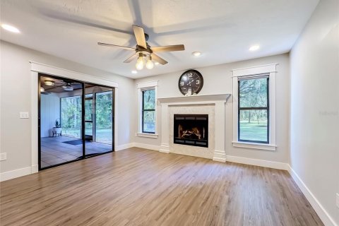 House in Bradenton, Florida 3 bedrooms, 174.47 sq.m. № 2421822 - photo 7