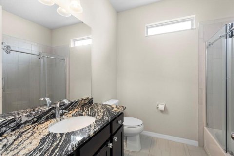 House in Clermont, Florida 4 bedrooms, 246.28 sq.m. № 1919406 - photo 25
