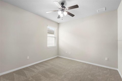 House in Clermont, Florida 4 bedrooms, 246.28 sq.m. № 1919406 - photo 23