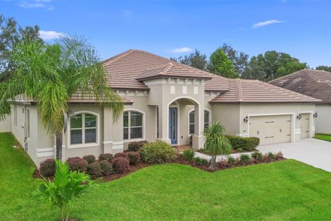 House in Clermont, Florida 4 bedrooms, 246.28 sq.m. № 1919406 - photo 3