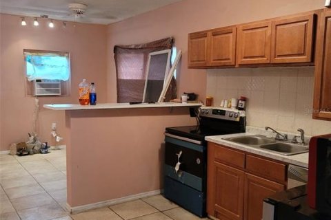 Casa en venta en Kissimmee, Florida, 2 dormitorios, 53.51 m2 № 2377435 - foto 14