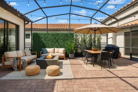 Casa en venta en Orlando, Florida, 4 dormitorios, 351.73 m2 № 1882766 - foto 2