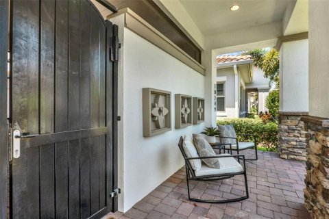 Casa en venta en Orlando, Florida, 4 dormitorios, 351.73 m2 № 1882766 - foto 12