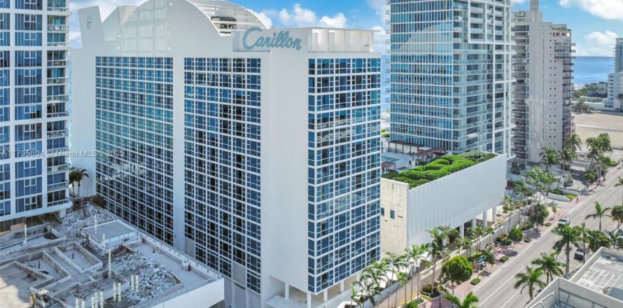Condominio en Miami Beach, Florida, 1 dormitorio № 1667629