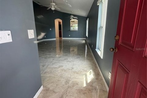 Casa en venta en Wesley Chapel, Florida, 4 dormitorios, 137.68 m2 № 2096682 - foto 10