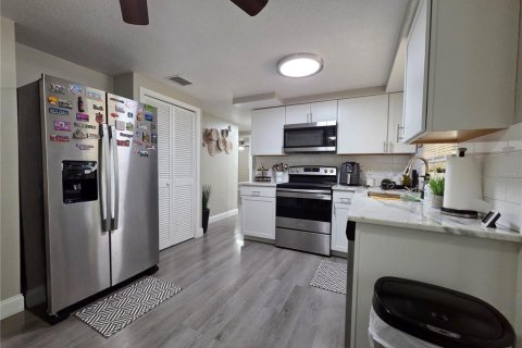 Casa en venta en Holiday, Florida, 2 dormitorios, 89.09 m2 № 2217605 - foto 7