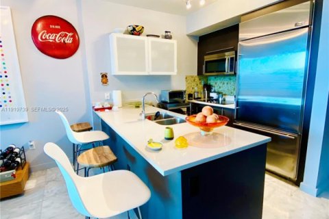 Снять в аренду кондоминиум в Майами, Флорида 1 спальня, 74.88м2, № 1988056 - фото 5