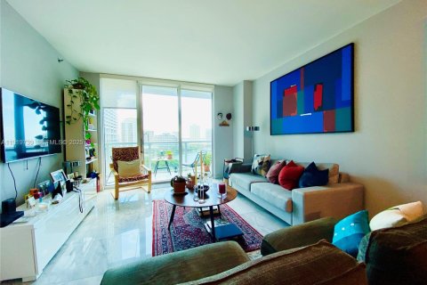 Снять в аренду кондоминиум в Майами, Флорида 1 спальня, 74.88м2, № 1988056 - фото 7