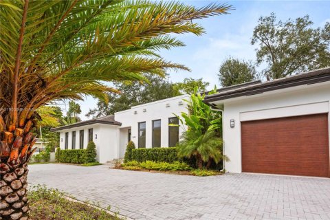 Villa ou maison à vendre à Coral Gables, Floride: 4 chambres, 315.4 m2 № 1956979 - photo 4