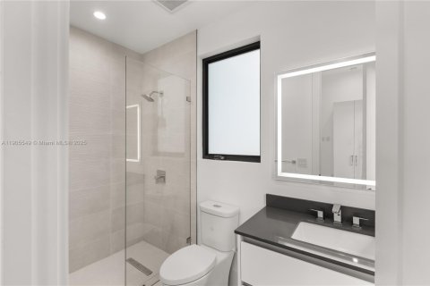 Villa ou maison à vendre à Coral Gables, Floride: 4 chambres, 315.4 m2 № 1956979 - photo 26