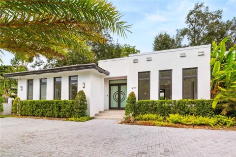 Villa ou maison à vendre à Coral Gables, Floride: 4 chambres, 315.4 m2 № 1956979 - photo 3
