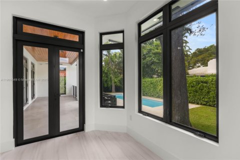 Villa ou maison à vendre à Coral Gables, Floride: 4 chambres, 315.4 m2 № 1956979 - photo 23