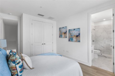 Adosado en alquiler en Orlando, Florida, 3 dormitorios, 259.2 m2 № 1906200 - foto 20