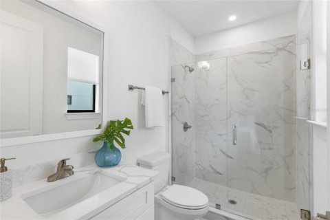 Adosado en alquiler en Orlando, Florida, 3 dormitorios, 259.2 m2 № 1906200 - foto 21