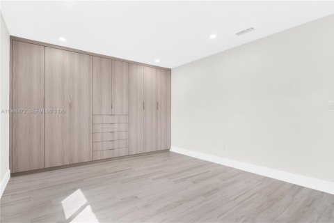 Купить виллу или дом в Хайалиа Гарденс, Флорида 3 спальни, 128.21м2, № 2043569 - фото 17